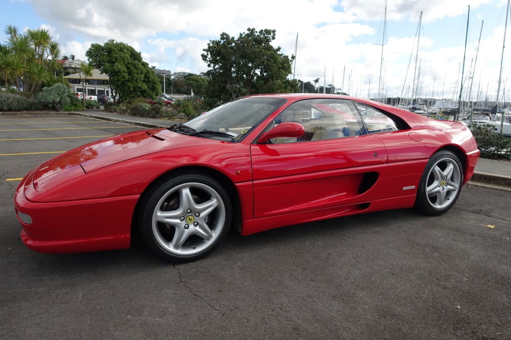 Ferrari 355 GTB