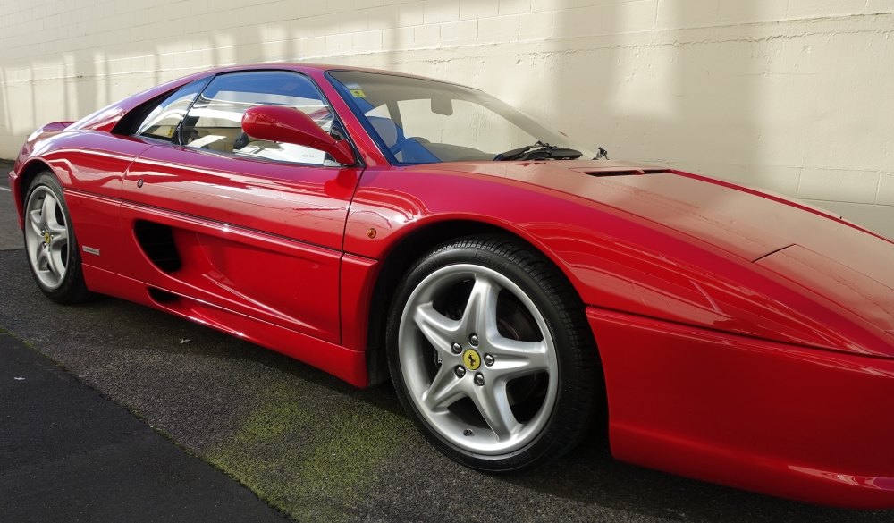 Ferrari 355 GTB