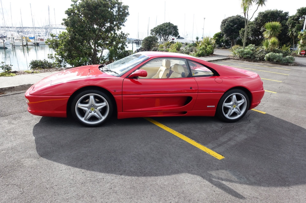 Ferrari 355 GTB