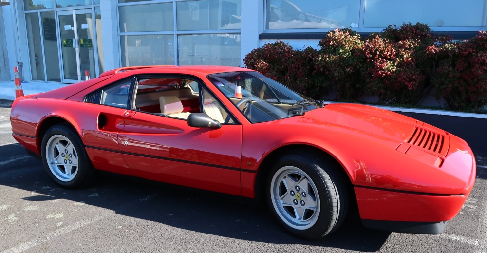 Ferrari 328 GTB