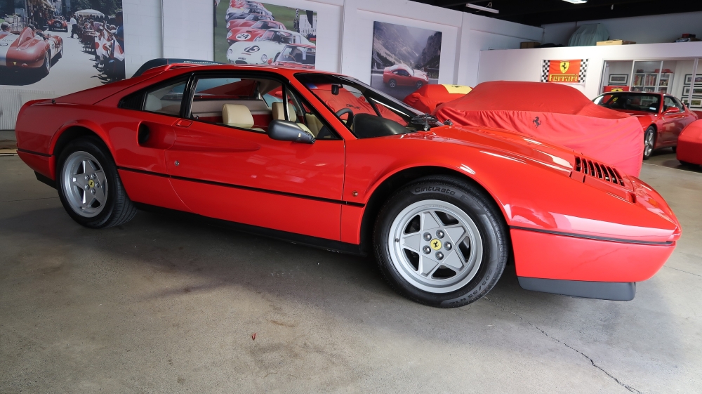 Ferrari 328 GTB