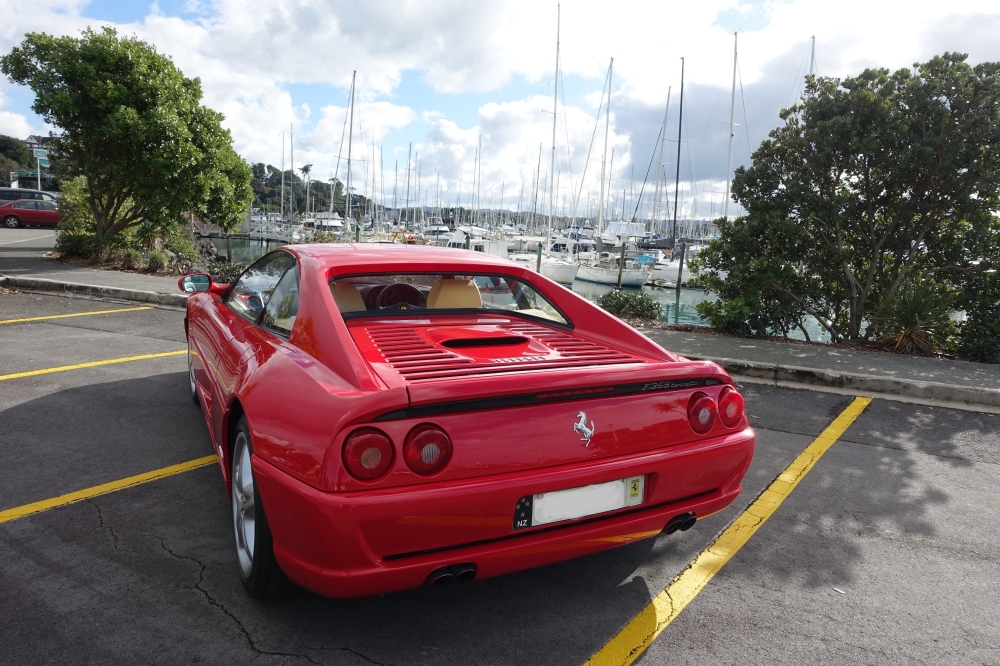 Ferrari 355 GTB